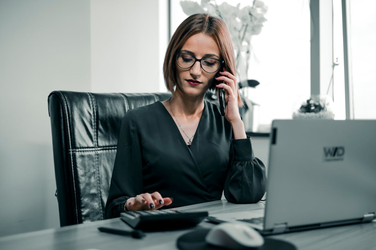 Female Financial Controller